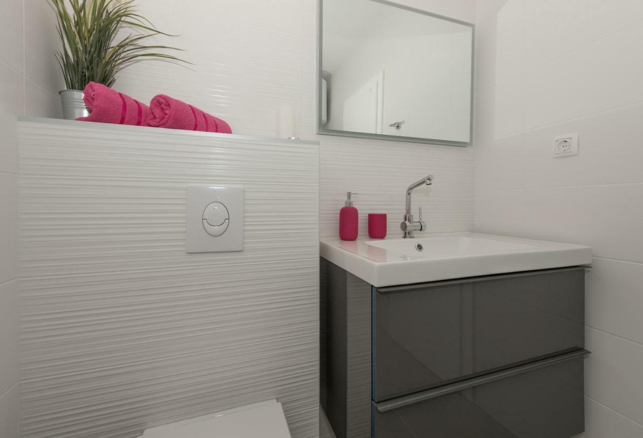 Penthouse Nikola Apartamento Makarska Exterior foto