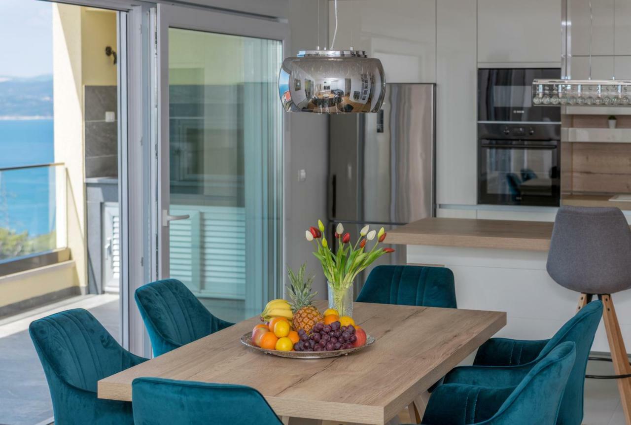 Penthouse Nikola Apartamento Makarska Exterior foto